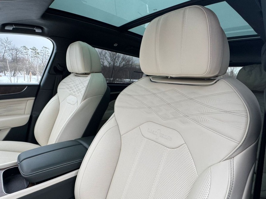 Bentley Bentayga I Рестайлинг Москва  - изображение 8