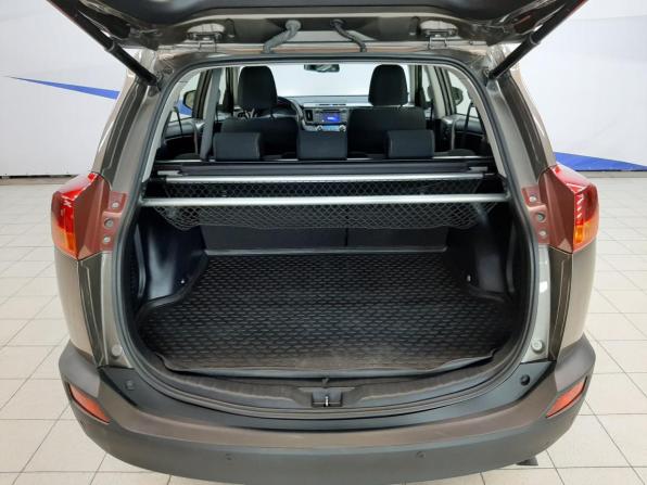 Toyota RAV4 IV (XA40) с пробегом 2014 года, цена 2 190 000 рублей, 125245 км, внедорожник, Автокод Объявления