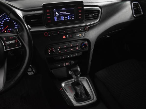 Kia Ceed III с пробегом 2019 года, цена 979 000 рублей, 272804 км, универсал, Автокод Объявления
