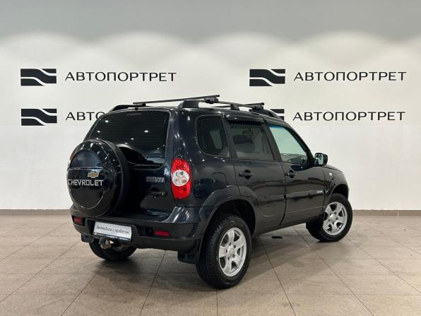 Chevrolet Niva I Рестайлинг с пробегом 2010 года, цена 399 000 рублей, 137961 км, внедорожник, Автокод Объявления
