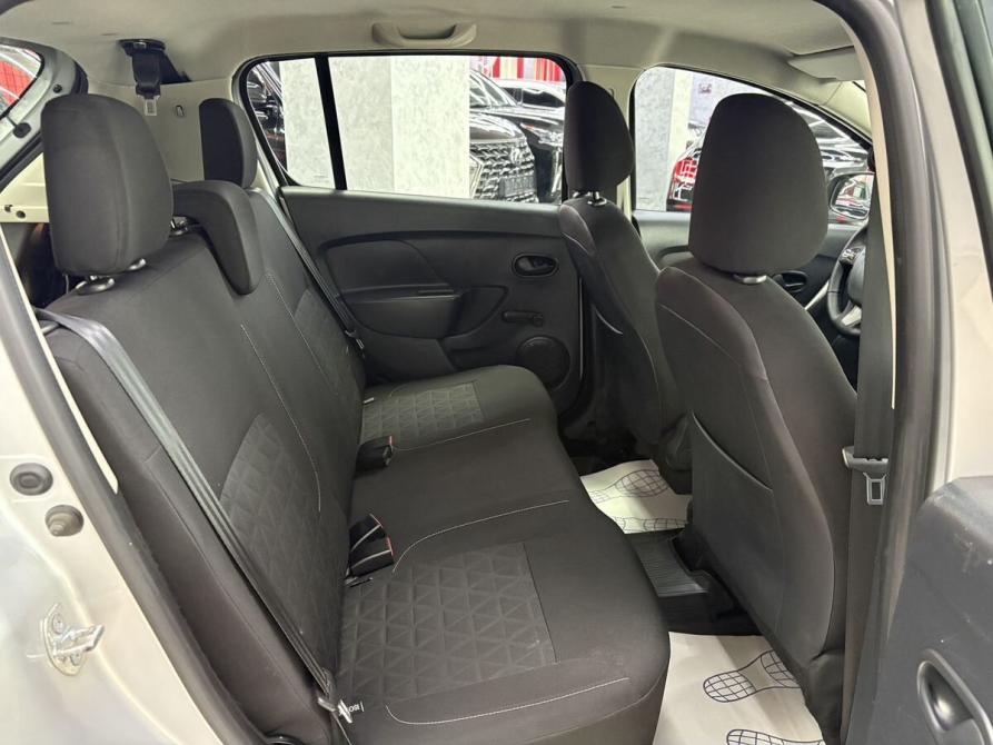 Renault Sandero II Ярославль  - изображение 16
