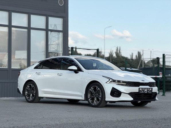 Kia K5 III с пробегом 2021 года, цена 2 550 000 рублей, 122156 км, седан, Автокод Объявления