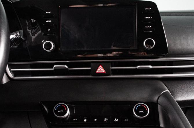 Hyundai Elantra VII (CN7) с пробегом 2023 года, цена 2 329 000 рублей, 87256 км, седан, Автокод Объявления