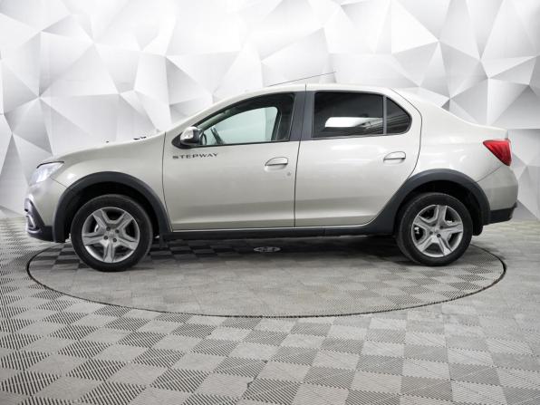 Renault Logan II Рестайлинг с пробегом 2021 года, цена 1 310 000 рублей, 63000 км, седан, Автокод Объявления