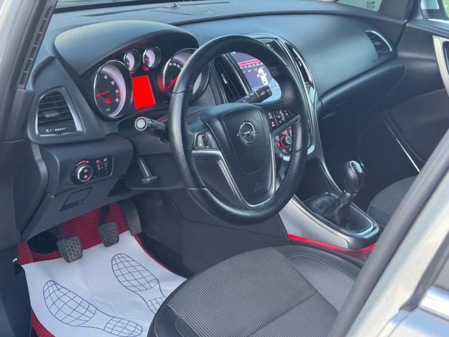 Opel Astra J Ульяновск  - изображение 10