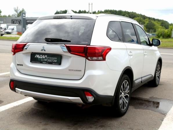 Mitsubishi Outlander III Рестайлинг 3 с пробегом 2018 года, цена 2 122 000 рублей, 113000 км, внедорожник, Автокод Объявления