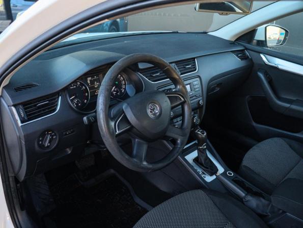 Skoda Octavia III (A7) с пробегом 2014 года, цена 760 000 рублей, 321818 км, лифтбек, Автокод Объявления
