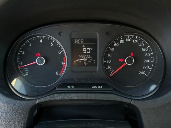 Volkswagen Polo V Рестайлинг с пробегом 2019 года, цена 990 000 рублей, 148200 км, седан, Автокод Объявления