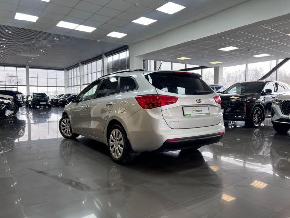Kia Ceed II с пробегом 2013 года, цена 755 000 рублей, 206502 км, универсал, Автокод Объявления