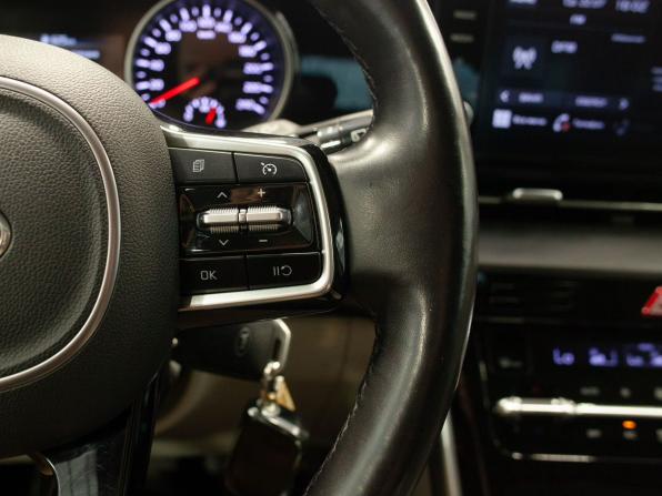 Kia Carnival IV с пробегом 2021 года, цена 3 515 000 рублей, 142961 км, минивэн, Автокод Объявления