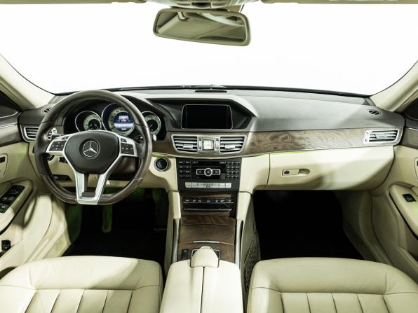 Mercedes-Benz E-Класс IV (W212 S212 C207) Рестайлинг с пробегом 2013 года, цена 2 350 000 рублей, 171692 км, седан, Автокод Объявления