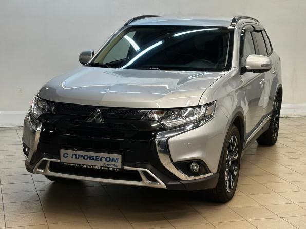 Mitsubishi Outlander III Рестайлинг 3 с пробегом 2022 года, цена 2 890 000 рублей, 64158 км, внедорожник, Автокод Объявления