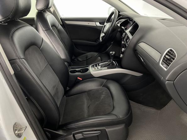 Audi A4 IV (B8) Рестайлинг с пробегом 2013 года, цена 1 240 000 рублей, 209453 км, седан, Автокод Объявления