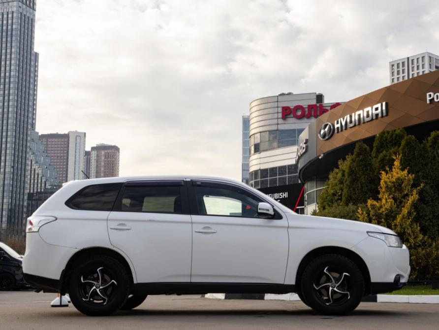 Mitsubishi Outlander III Москва  - изображение 3