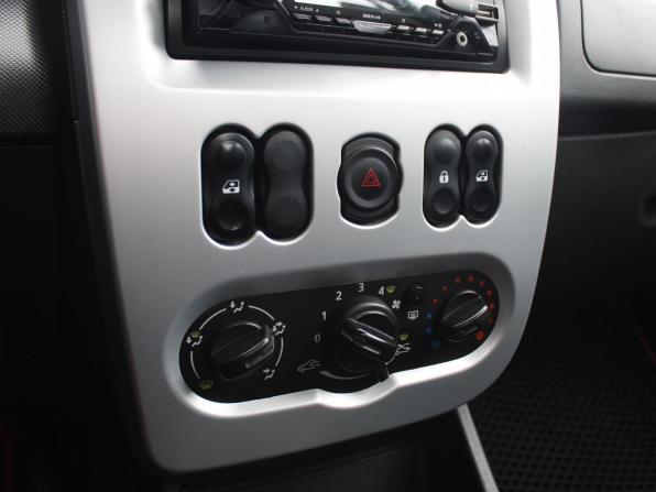 Renault Logan I Рестайлинг с пробегом 2014 года, цена 319 000 рублей, 250384 км, седан, Автокод Объявления
