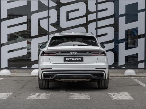 Audi Q8 I (4M) с пробегом 2018 года, цена 5 600 000 рублей, 121978 км, внедорожник, Автокод Объявления
