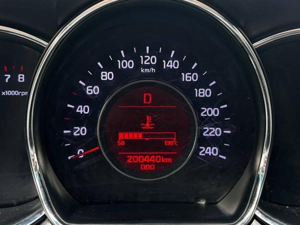 Kia Ceed II с пробегом 2015 года, цена 1 155 000 рублей, 200438 км, универсал, Автокод Объявления
