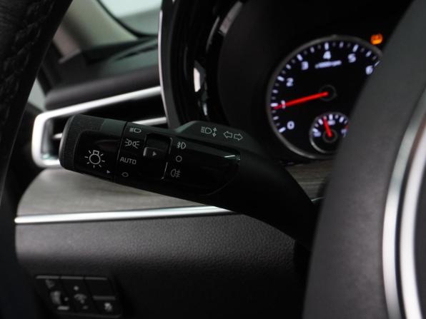 Kia K5 III с пробегом 2022 года, цена 2 679 000 рублей, 32113 км, седан, Автокод Объявления