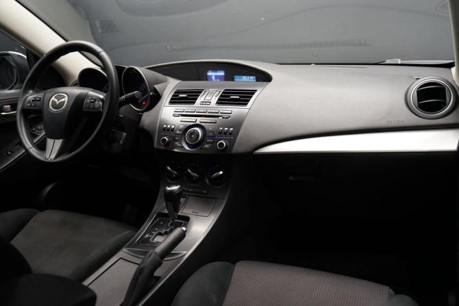 Mazda 3 II (BL) Рестайлинг с пробегом 2012 года, цена 990 000 рублей, 184141 км, седан, Автокод Объявления