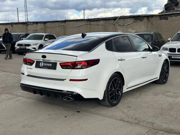 Kia Optima IV Рестайлинг с пробегом 2018 года, цена 1 950 000 рублей, 107253 км, седан, Автокод Объявления