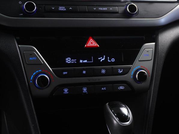 Hyundai Elantra VI (AD) с пробегом 2017 года, цена 1 350 000 рублей, 219935 км, седан, Автокод Объявления