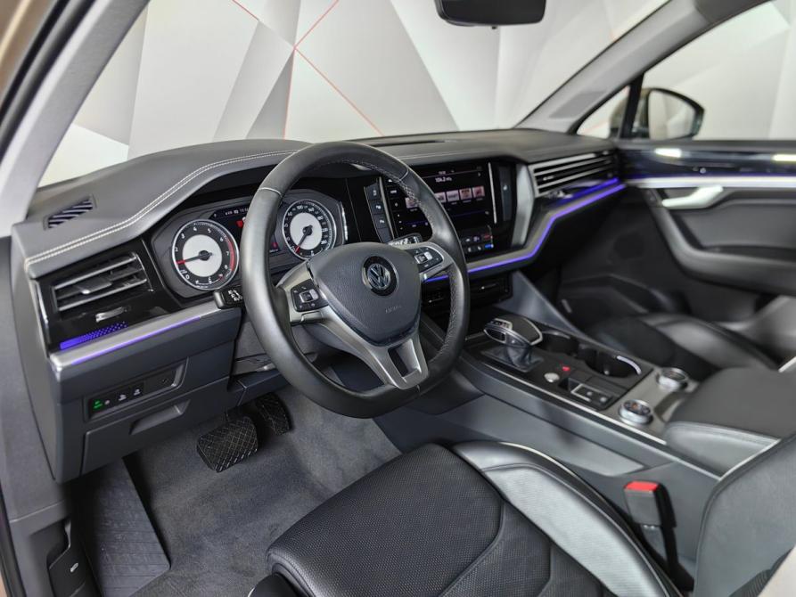 Volkswagen Touareg III Москва  - изображение 19