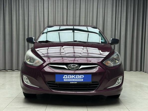 Hyundai Solaris I с пробегом 2012 года, цена 639 000 рублей, 214211 км, седан, Автокод Объявления