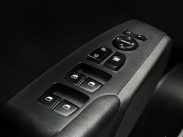 Hyundai Solaris II Рестайлинг с пробегом 2020 года, цена 1 199 000 рублей, 135100 км, седан, Автокод Объявления