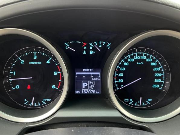 Toyota Land Cruiser 200 Series с пробегом 2011 года, цена 3 600 000 рублей, 162100 км, внедорожник, Автокод Объявления