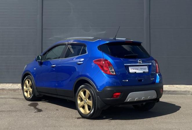 Opel Mokka I с пробегом 2013 года, цена 1 030 000 рублей, 235420 км, внедорожник, Автокод Объявления