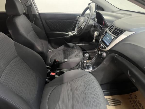 Hyundai Solaris I Рестайлинг с пробегом 2015 года, цена 875 000 рублей, 191851 км, седан, Автокод Объявления