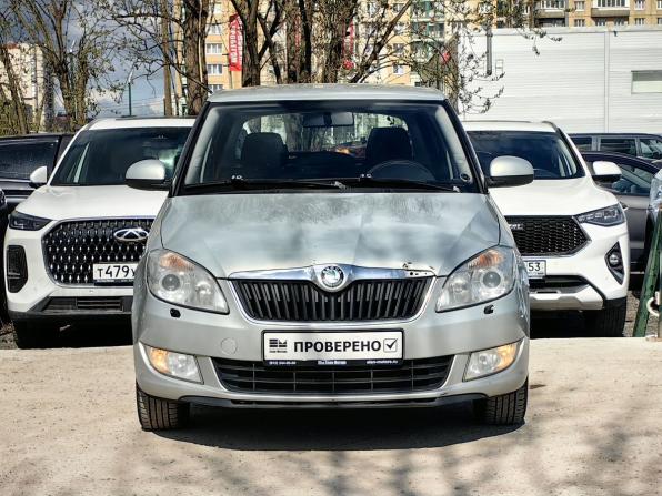 Skoda Fabia II Рестайлинг с пробегом 2012 года, цена 329 000 рублей, 269000 км, хэтчбек, Автокод Объявления