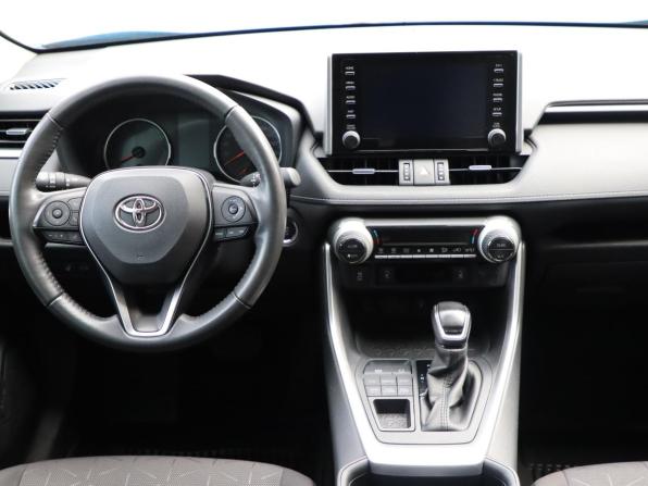 Toyota RAV4 V (XA50) с пробегом 2021 года, цена 3 190 000 рублей, 77000 км, внедорожник, Автокод Объявления