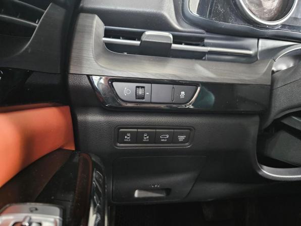 Kia Carnival IV с пробегом 2021 года, цена 4 599 000 рублей, 48614 км, минивэн, Автокод Объявления