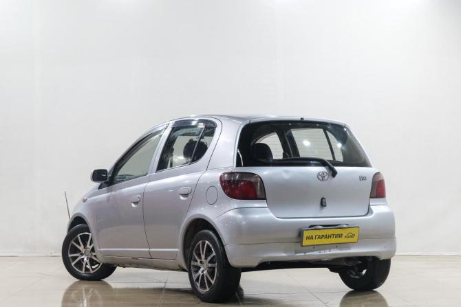 Toyota Vitz I (P10) с пробегом 2001 года, цена 349 000 рублей, 196000 км, хэтчбек, Автокод Объявления