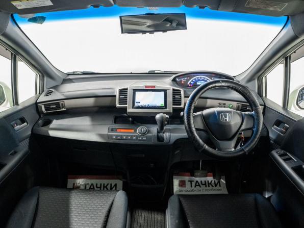 Honda Freed I Рестайлинг с пробегом 2012 года, цена 925 000 рублей, 114941 км, компактвэн, Автокод Объявления