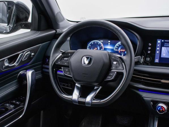 Changan CS95 I Рестайлинг 2 с пробегом 2024 года, цена 2 808 000 рублей, 44777 км, внедорожник, Автокод Объявления
