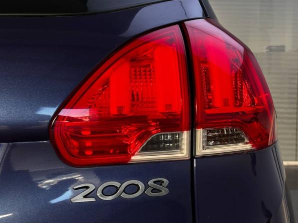 Peugeot 2008 I с пробегом 2014 года, цена 780 000 рублей, 101271 км, внедорожник, Автокод Объявления