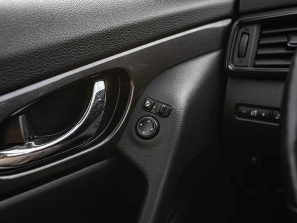Nissan X-Trail III Рестайлинг с пробегом 2018 года, цена 2 162 000 рублей, 67191 км, внедорожник, Автокод Объявления