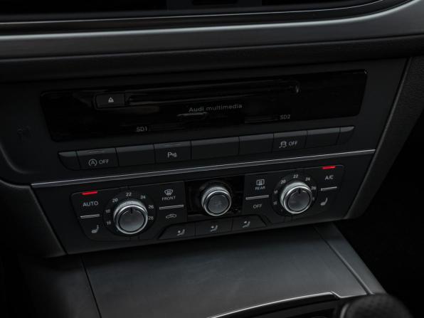 Audi A6 IV (C7) Рестайлинг с пробегом 2018 года, цена 2 929 000 рублей, 89732 км, седан, Автокод Объявления