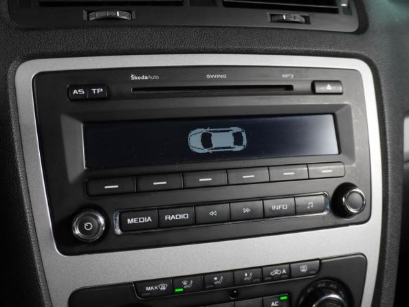 Skoda Octavia II (A5) Рестайлинг с пробегом 2013 года, цена 869 000 рублей, 124290 км, лифтбек, Автокод Объявления