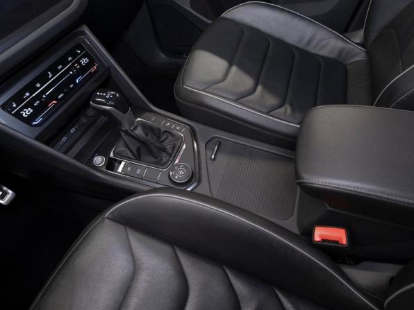 Volkswagen Tiguan II Рестайлинг с пробегом 2020 года, цена 3 380 000 рублей, 162001 км, внедорожник, Автокод Объявления