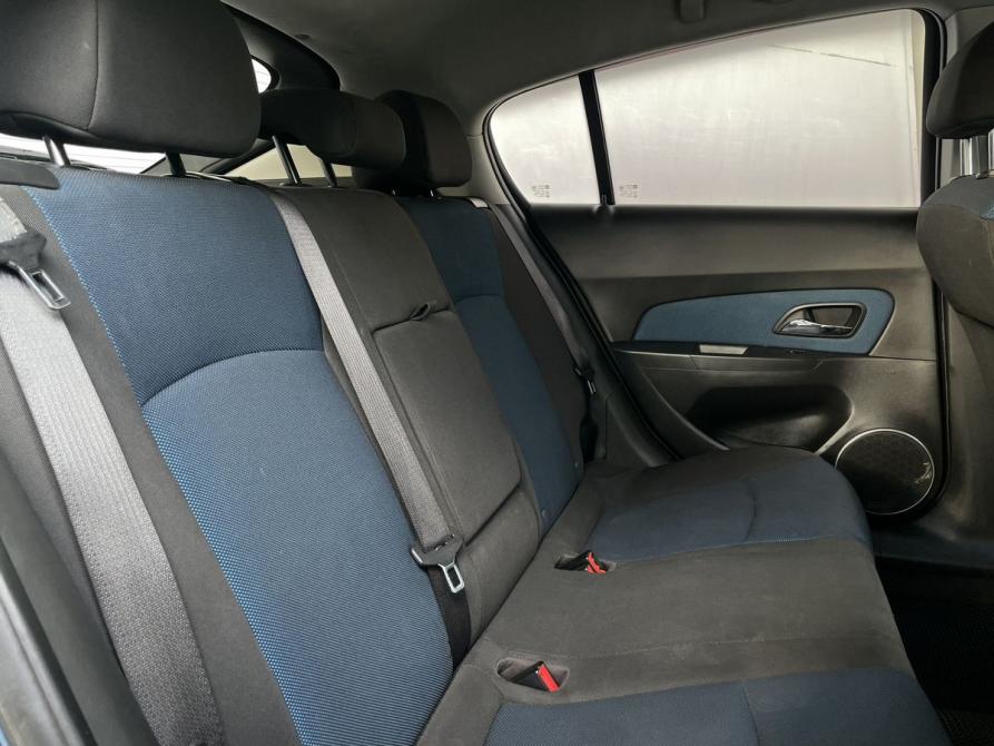 Chevrolet Cruze I Рестайлинг Екатеринбург  - изображение 23