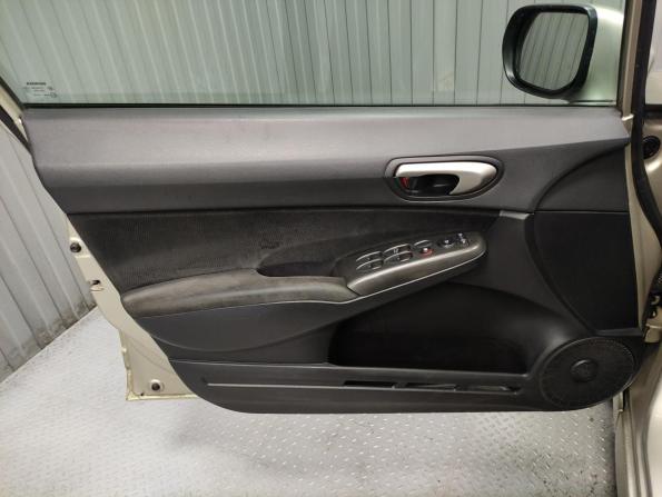 Honda Civic VIII Рестайлинг с пробегом 2008 года, цена 645 000 рублей, 146795 км, седан, Автокод Объявления