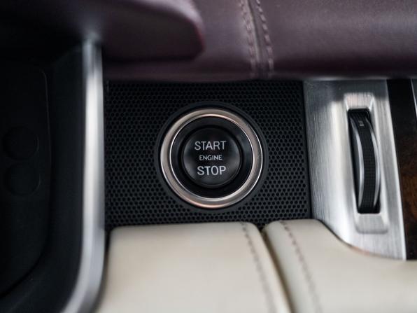 Land Rover Range Rover IV с пробегом 2015 года, цена 5 850 000 рублей, 153701 км, внедорожник, Автокод Объявления