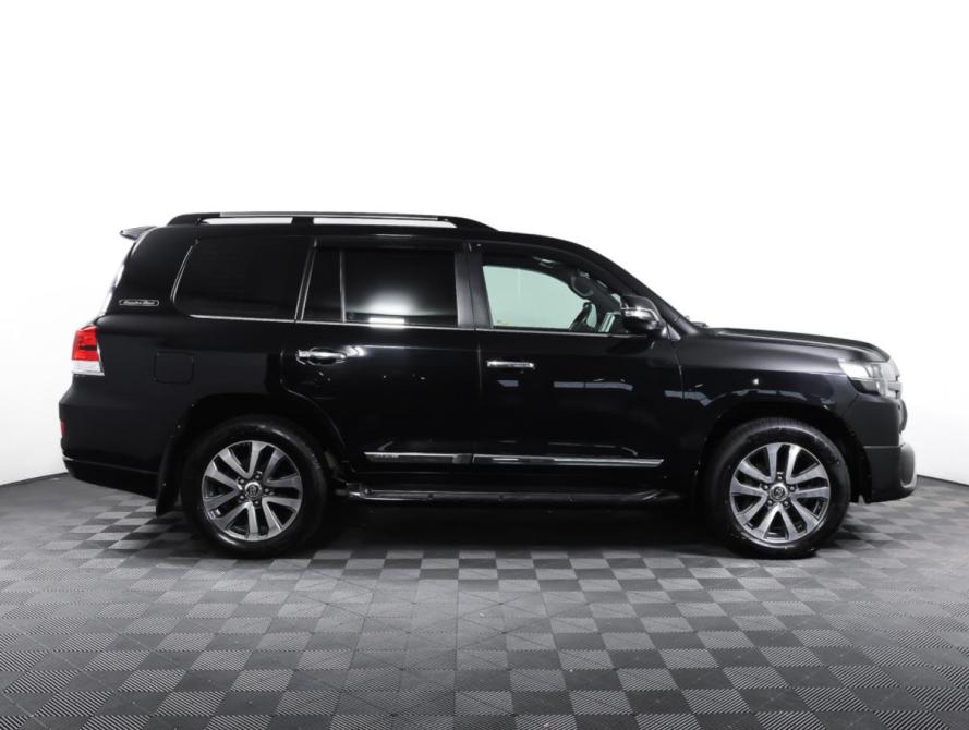 Toyota Land Cruiser 200 Series Рестайлинг 2 Москва  - изображение 4