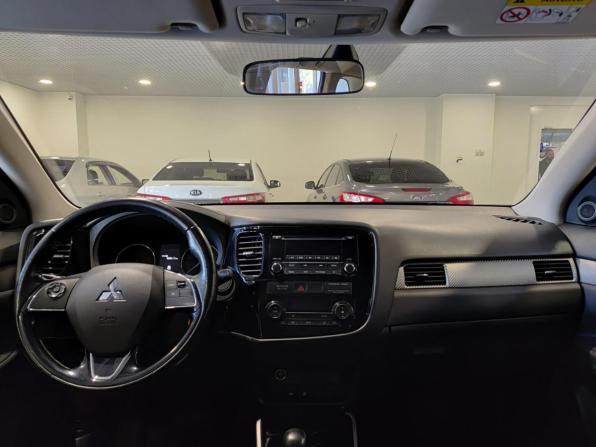 Mitsubishi Outlander III Рестайлинг 2 с пробегом 2017 года, цена 1 850 000 рублей, 152448 км, внедорожник, Автокод Объявления