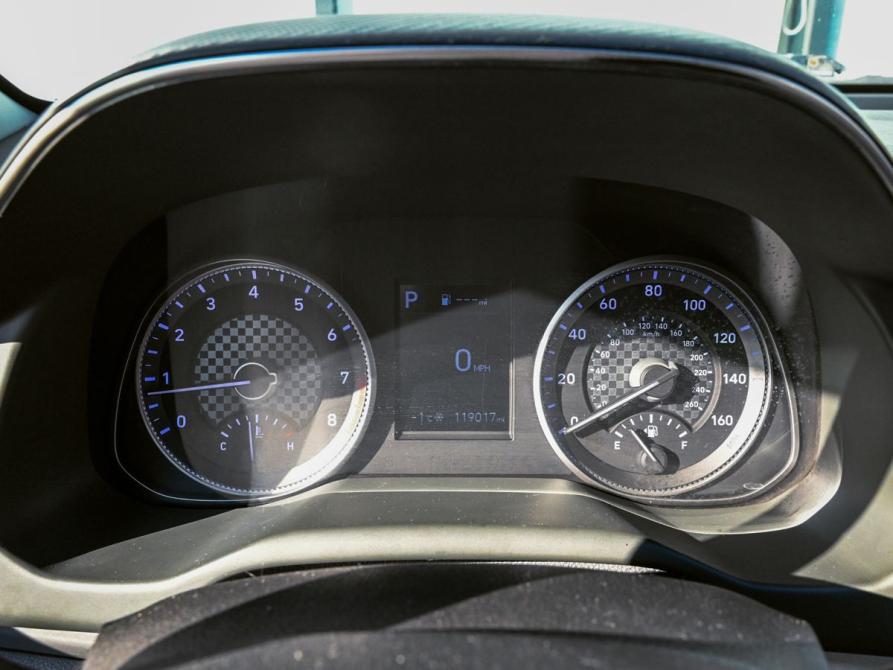 Hyundai Elantra VI (AD) Рестайлинг Екатеринбург  - изображение 9