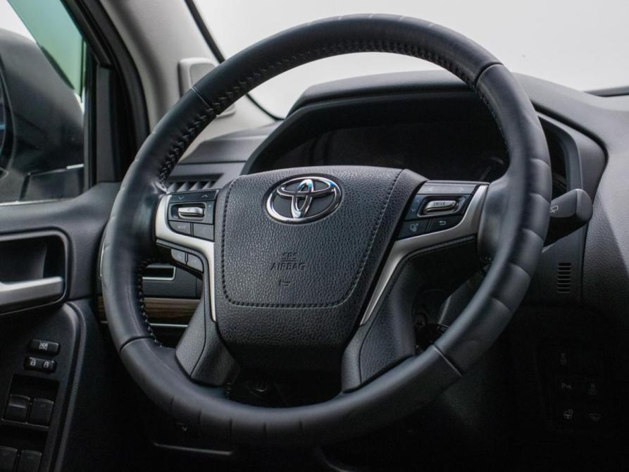 Toyota Land Cruiser Prado 150 Series Рестайлинг 3 Москва  - изображение 15