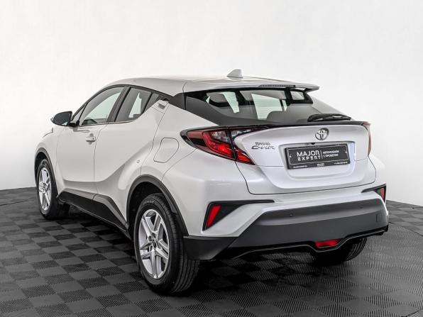 Toyota C-HR I Рестайлинг с пробегом 2021 года, цена 2 655 000 рублей, 54712 км, внедорожник, Автокод Объявления